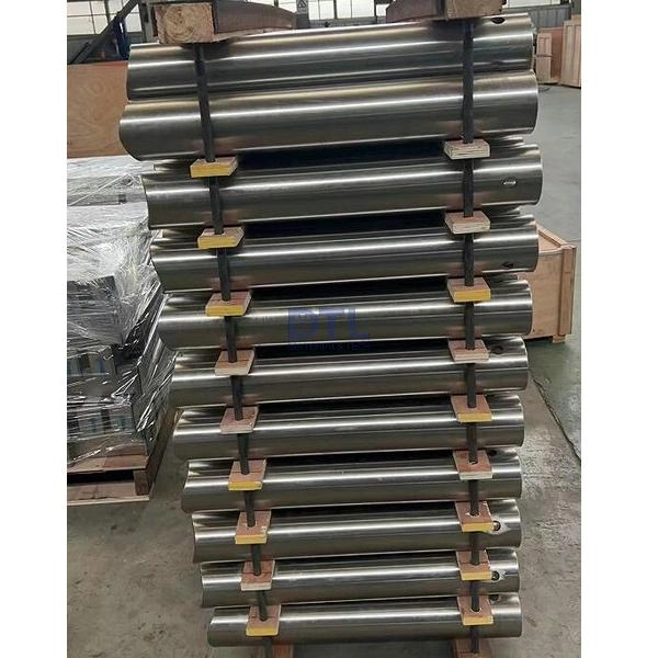 Schleudergussrohre Bearbeitete Schleudergussrohre 